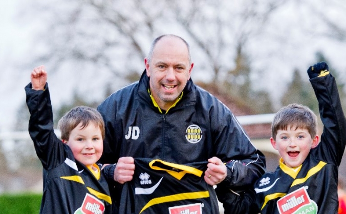 Newtyle United - Floodlights and Portable Goals
