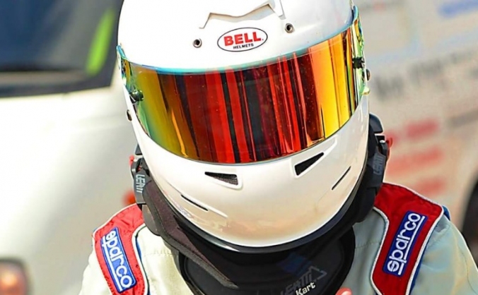 Be part of my Formula 1 career