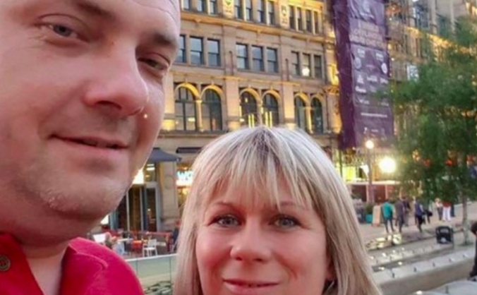 Support Marcin and Angelika Klis' daughters