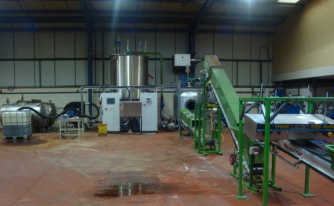 Safe insulation from waste