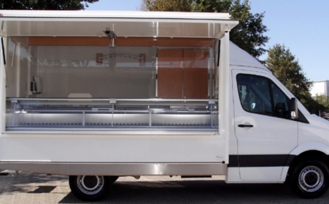 'Vee Vee'- Vegan and Vegetarian Food Van
