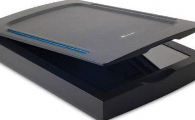 Help us buy a Mustek A3 2400S Flatbed Scanner