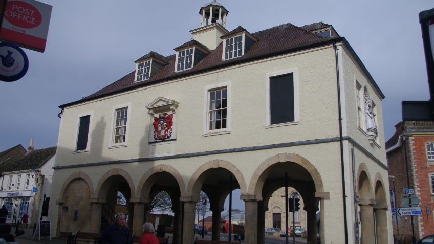Give Dursley Town Hall a Lift