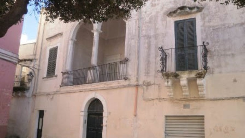 Palazzo La Rosa