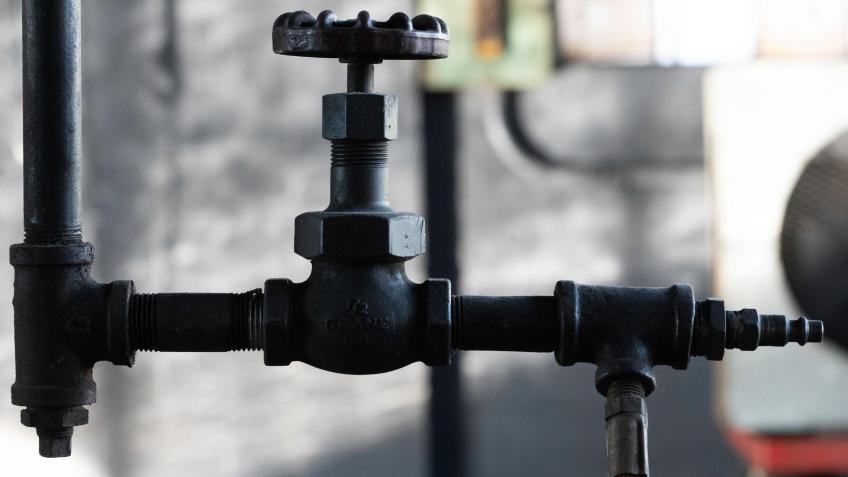 Find all basic and commercial plumbing tools onlin