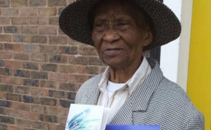 Fund 100 yr old Mugging Victim Mrs Roberts