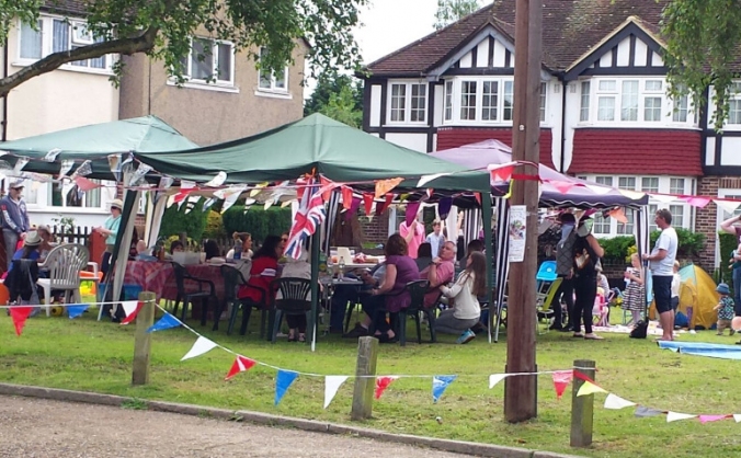 Fulwell Park Avenue Street Party!