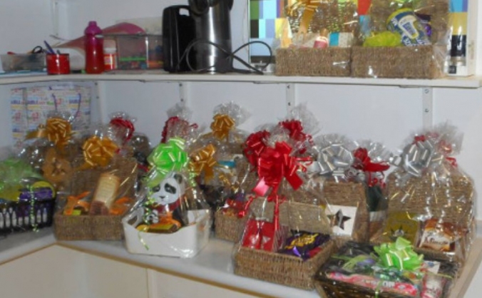 Hampers for Hospitals- Christmas 2016