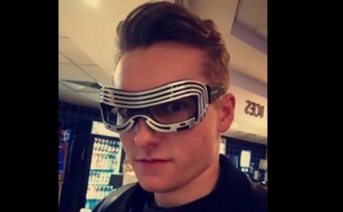 Send Tom Snooze to EpicLAN 20