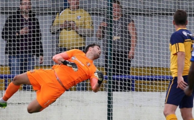 Support for Mark Scott Slough Town FC Keeper