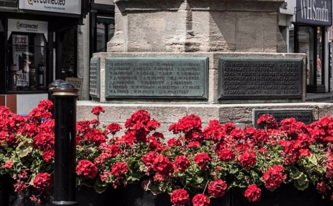 Funding flower tribute at The Cross