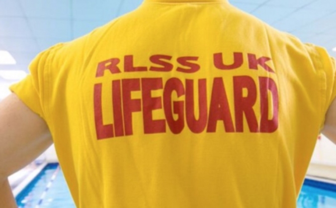 National Pool Lifeguard Qualification Max Walker