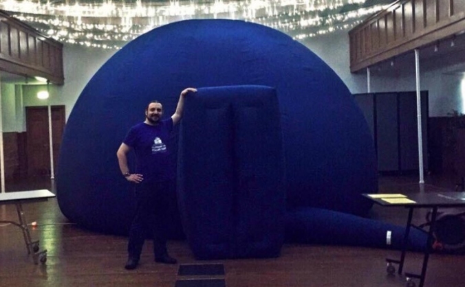 Free Planetarium Shows To Teach Stargazing