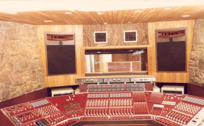 Strawberry Studios rebuild the control room