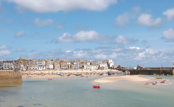St Ives in Stitches