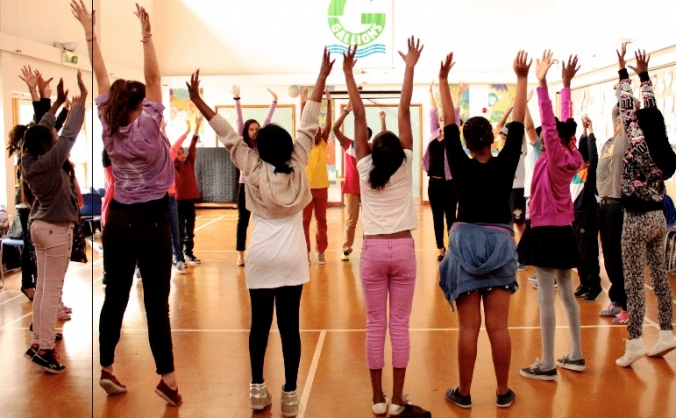 Tie-Dye Drama Make a Noise about Bullying