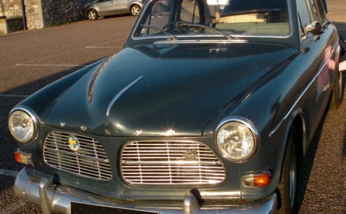 Volvo Amazon wedding