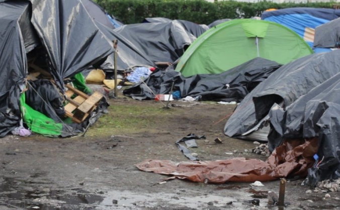 Support for Refugees in Calais