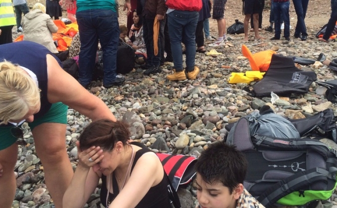 Help refugees in Lesvos