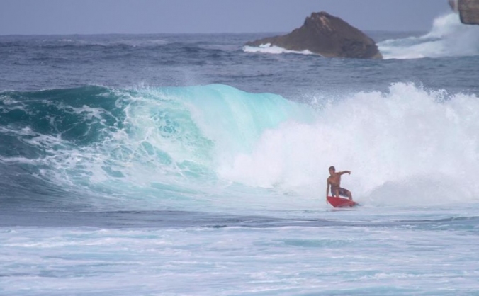 Adam Amin: breaking surfing boundaries.