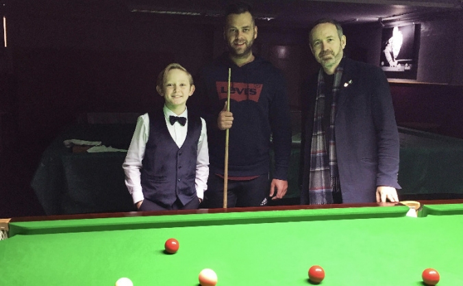 Help 10-year-old Dylan Smith enter Snooker Tour