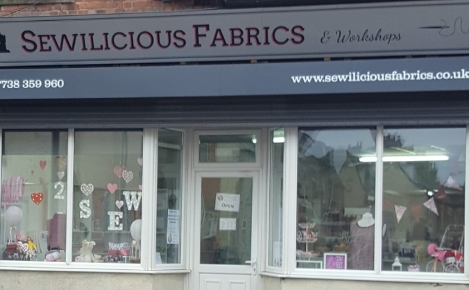 Help Sewilicious & Their Quilting Machine