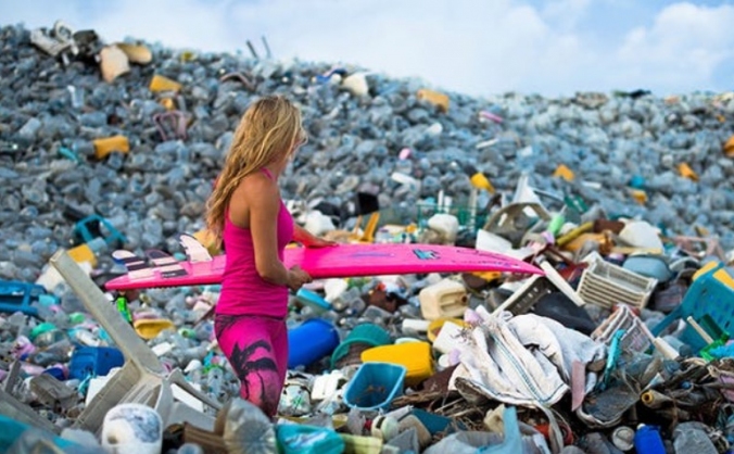 Free Plastic Communities
