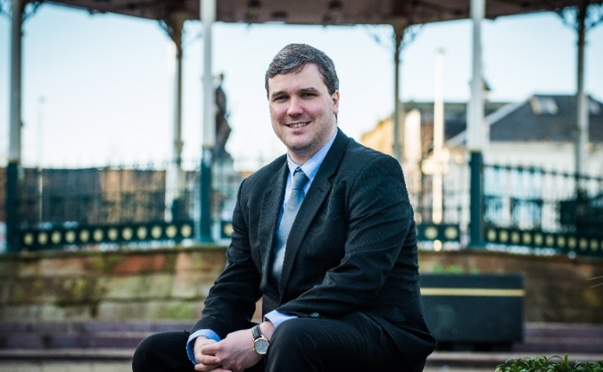 Elect Tom Arthur SNP for Renfrewshire South