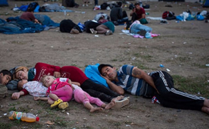 Nursing the Refugees of the Calais Jungle Camp