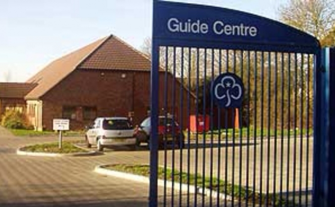 Heron's Lodge Guide Centre