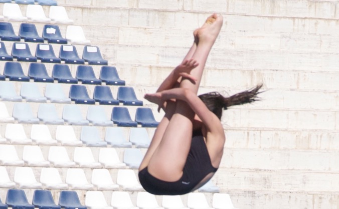 Send England Diver Louise to China Training Camp