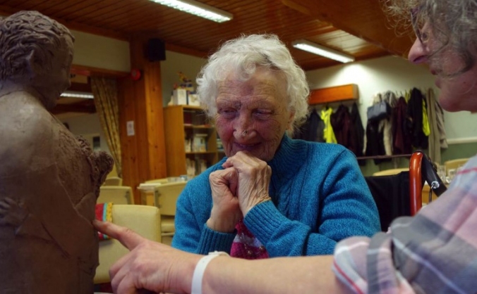 Ceramics for elders at the Grange