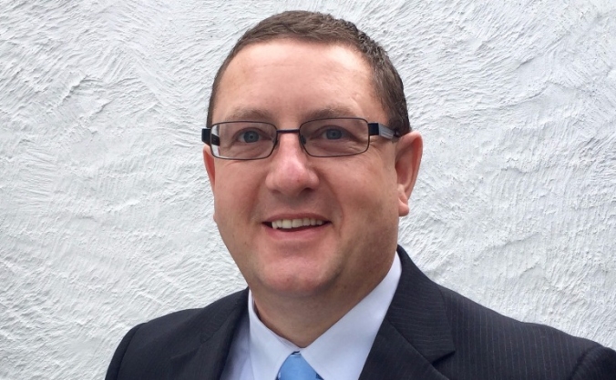 Elect David Edwards to serve for Clwyd West