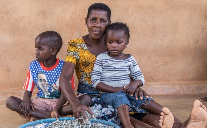 Support Deki to Change 1,000 lives