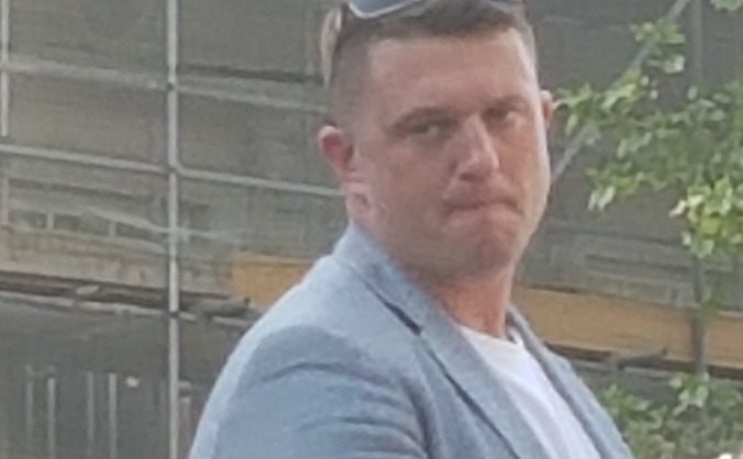 Help fund Tommy Robinsons legal fees