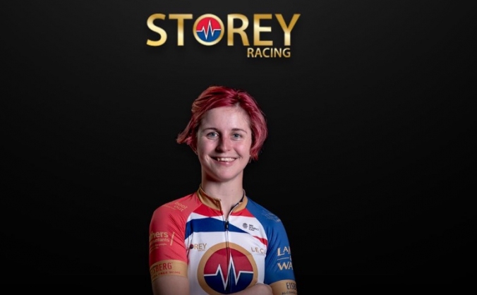 Get Hannah Dines to Para Road Worlds