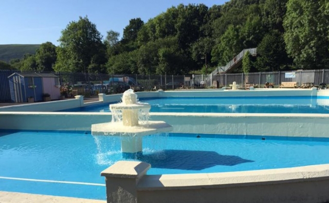 Abercynon War Memorial Paddling Pool