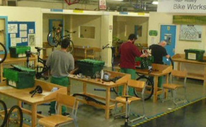 Velotech Training for MCF Bikery mechanics