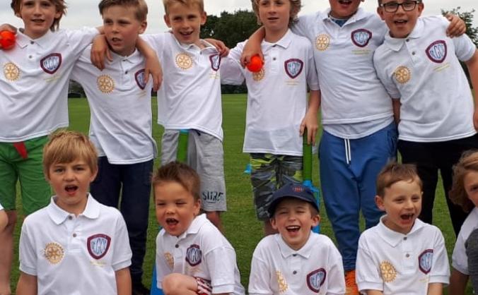 Cricket Equipment for junior players