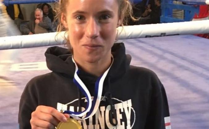 Support Amy Andrew to achieve Boxing Dream