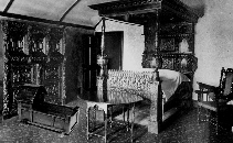 Wythenshawe Hall needs a Tudor Crib