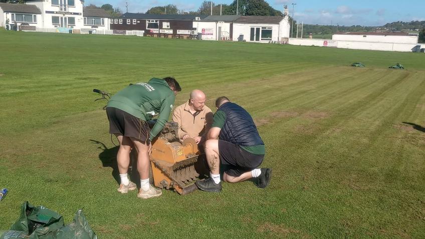 Improving the pitches at Baildon Cricket Club - a Community ...