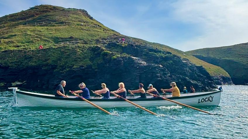 Brand new club: Brand new kit! - a Community crowdfunding project in ...