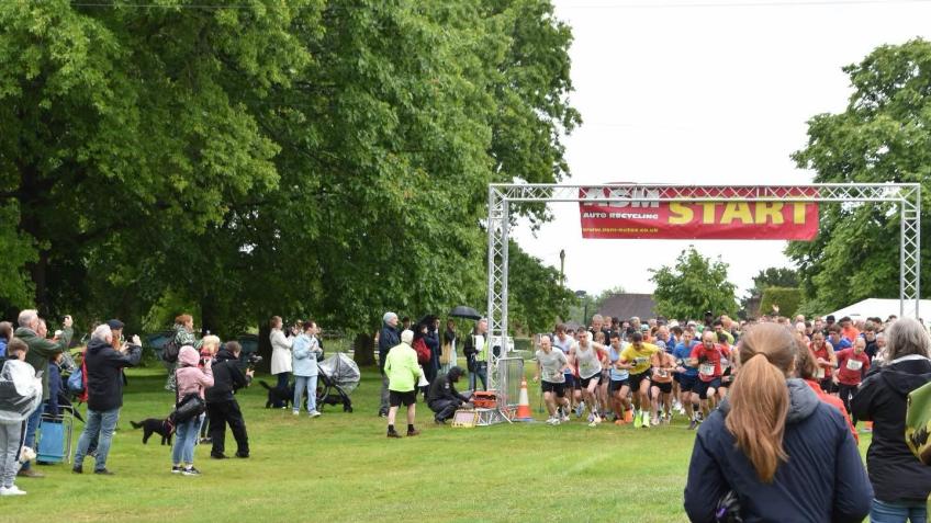 Penn 7 | Super Fun Run | Party By The Pond 2025 - a Community ...