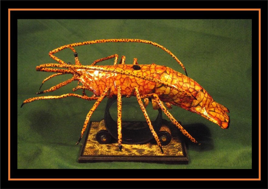 Lobster Sculpture by Kuriologist