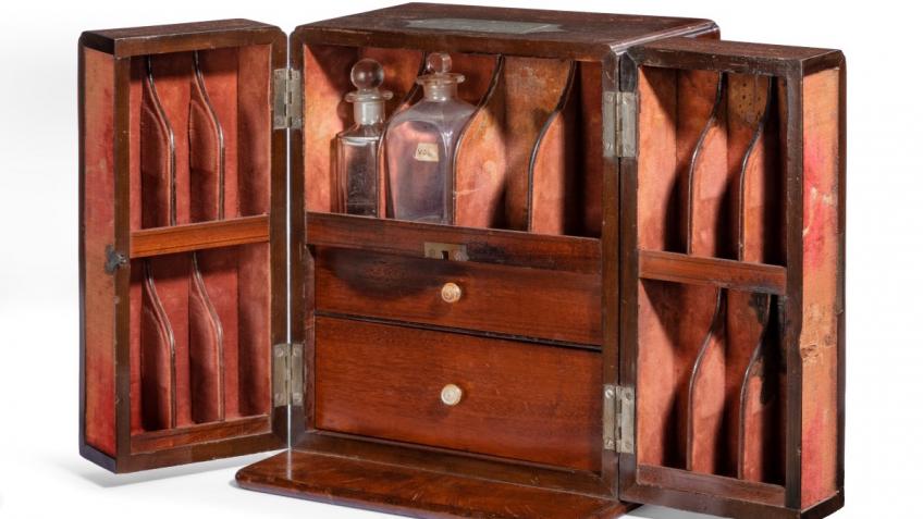 Save a part of Royal Navy medical history!