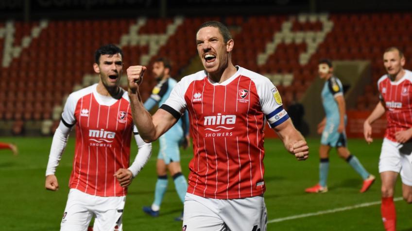 Up For The Cup - Cheltenham Town v Mansfield