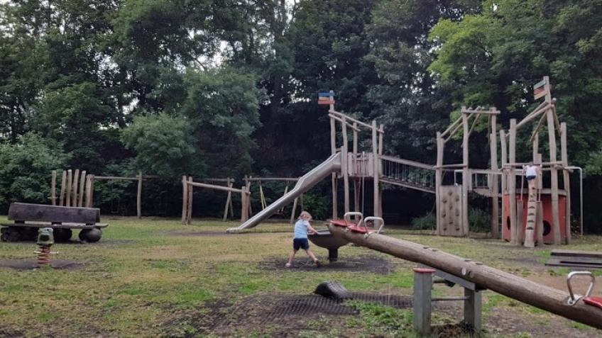 Resurface the Suspension Bridge Playground