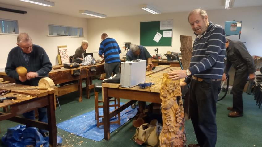 Sustaining crafts and activities for the over 50s.