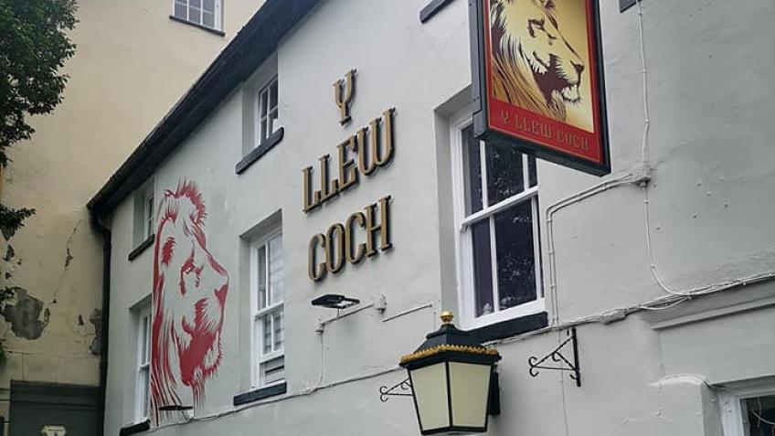 #SaveOurVenues - Y Llew Coch - Mach